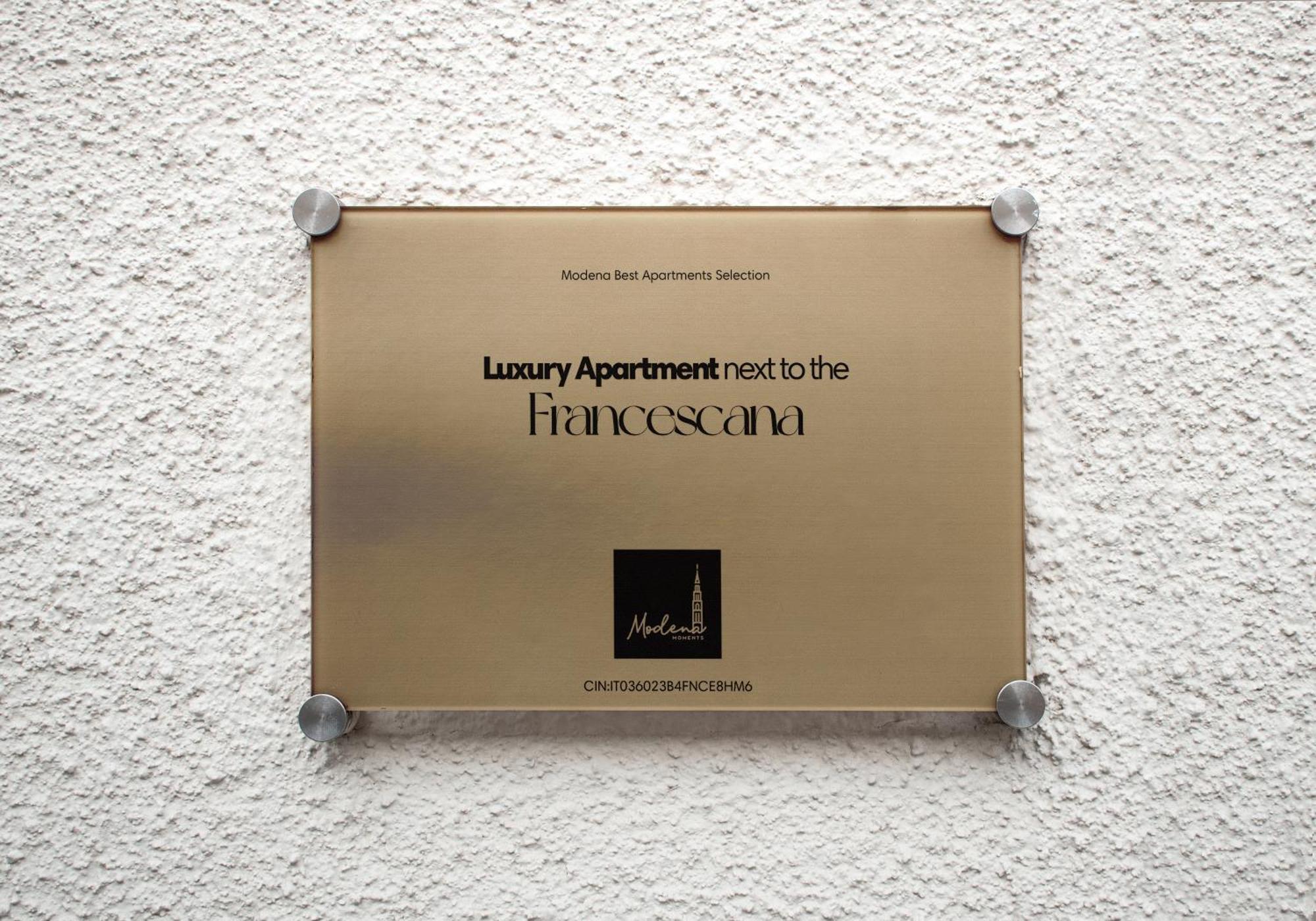 Luxury Apartment Next To The Francescana Modena Luaran gambar